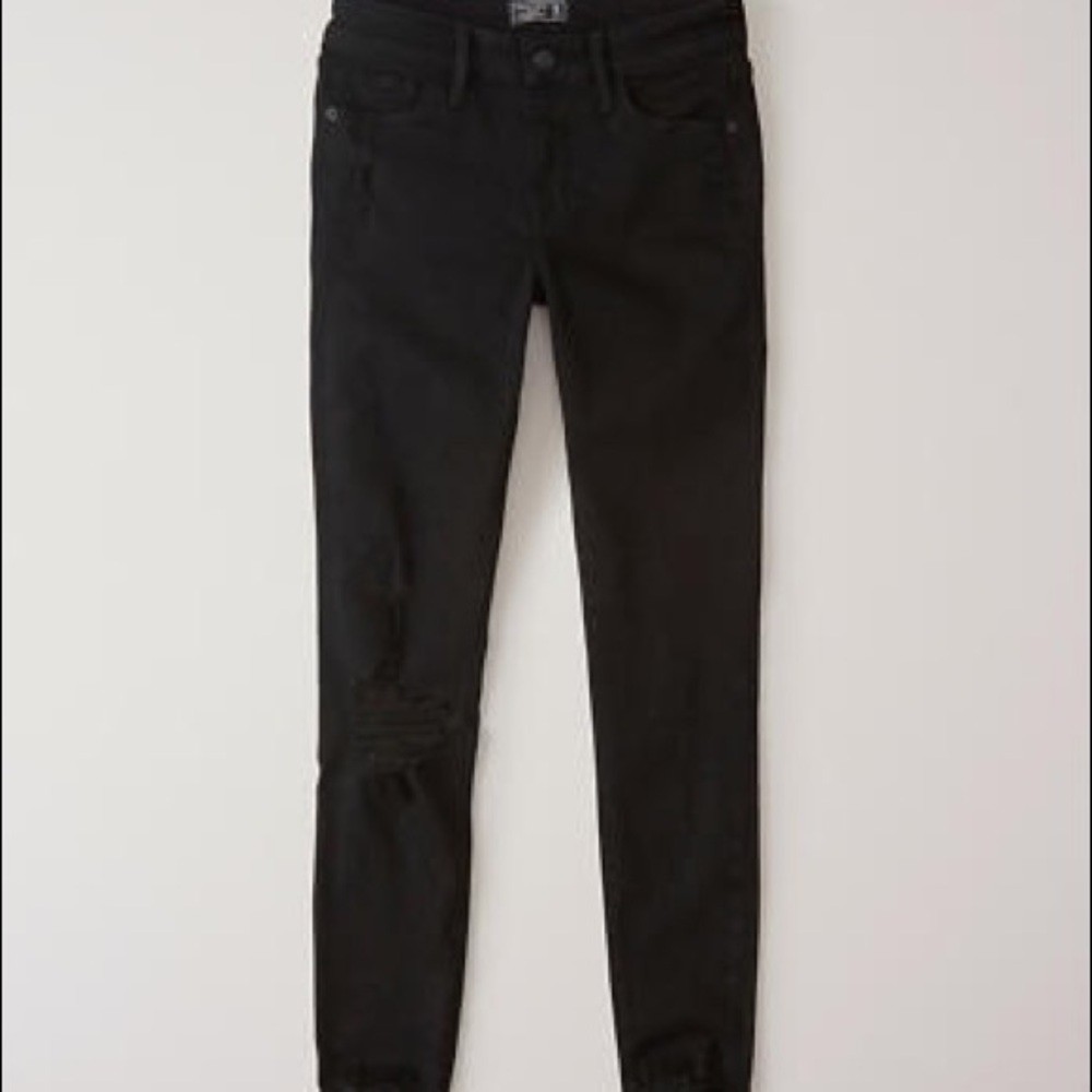 Abercrombie Harper black jeans with raw hem, Size 25/0